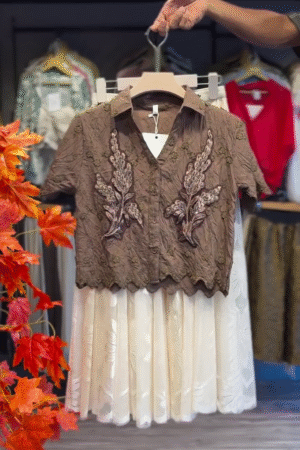 Classic Charm – Minimal, Modern & Effortless