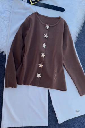 🌼 Naira Edit: Floral Button Top & Tailored Trouser Set