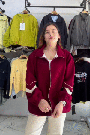 🔥 Elegant Gray, White & Red Outfit – A Perfect Fusion of Streetwear & Chic Style ❤️🤍🖤