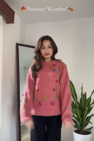 🌸 Cozy Bloom – Pink, Green & Gray Sweater Weather Magic 🌿✨