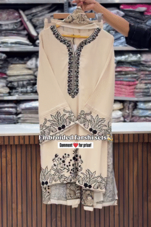Elegant Cream Embroidered Farshi Kurta Set – Traditional Luxury Ethnic Wear